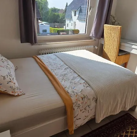 Ein Ruhiges Mit Gemeinsam Genutzte Bad Und Kuechengeraete * Kleve (Dusseldorf)