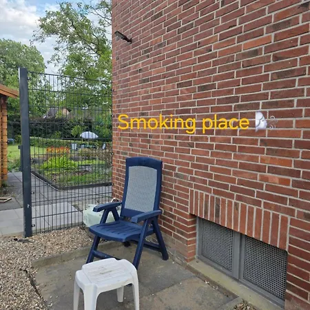 Homestay Ein Ruhiges Mit Gemeinsam Genutzte Bad Und Kuechengeraete Kleve (Dusseldorf)