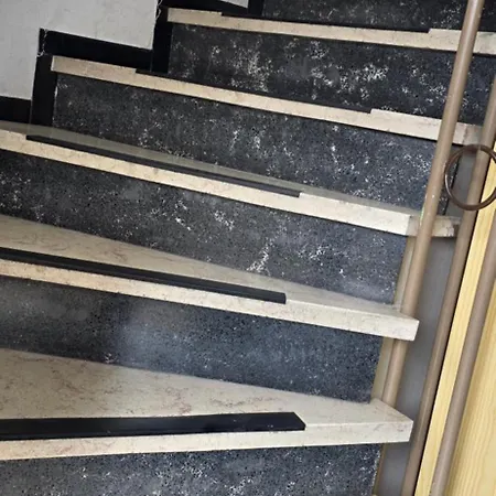 Homestay Ein Ruhiges Mit Gemeinsam Genutzte Bad Und Kuechengeraete Kleve (Dusseldorf)