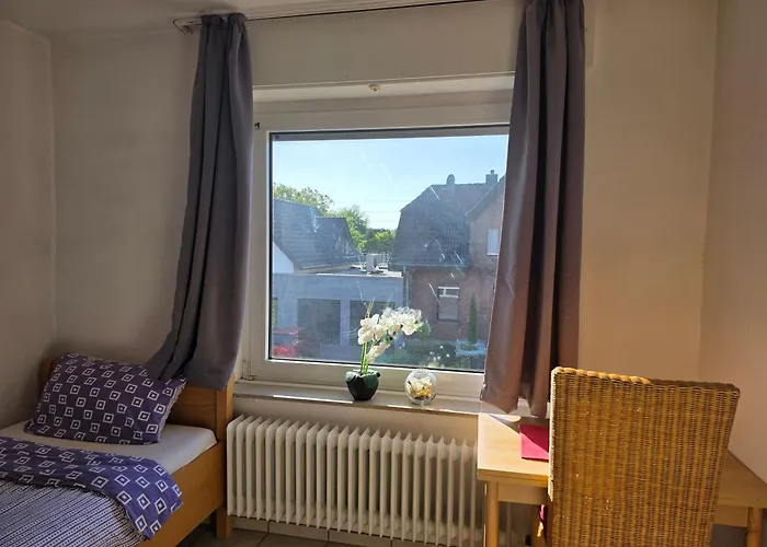 Ein Ruhiges Mit Gemeinsam Genutzte Bad Und Kuechengeraete Clèves